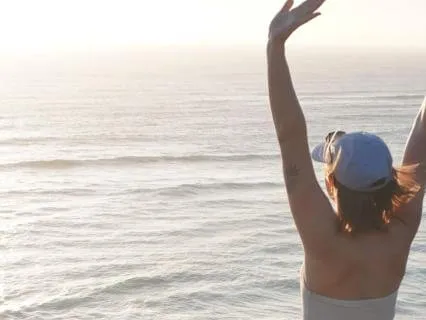 Release Overwhelm || 7-Minute Somatic Meditation