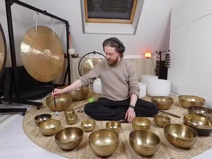 Releasing The Day | Singing Bowls, Fire & Crickets