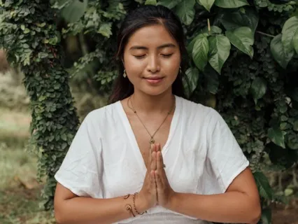 Center Yourself With This Grounding Practice