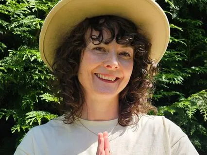 Remember, Regulate And Rise - 639 Hz Frequency