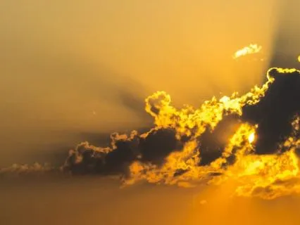 Resonance Renewal: Horizon Chords Of Dawn
