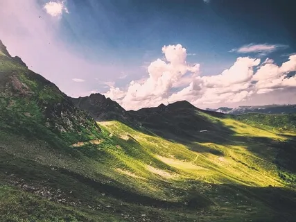 Resting Attention With The Breath