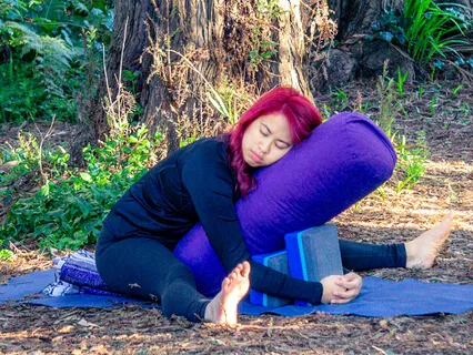 Restorative Yoga Guide-Through