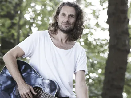 Return To Love (Feat. Reuben Lowe)