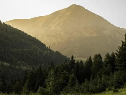 Return To Yourself: Grounding Meditation For Calm