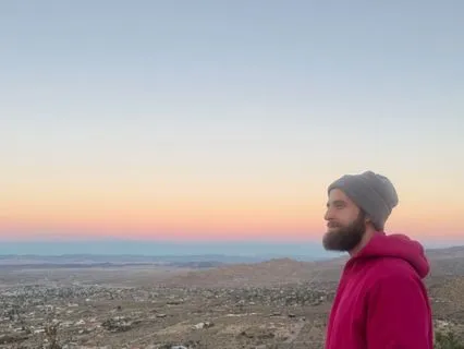 Ride The Wave: Mindfulness For Strong Emotions