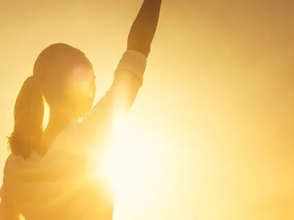 Rise And Radiate: Morning Empowerment Audio - 12 Hz