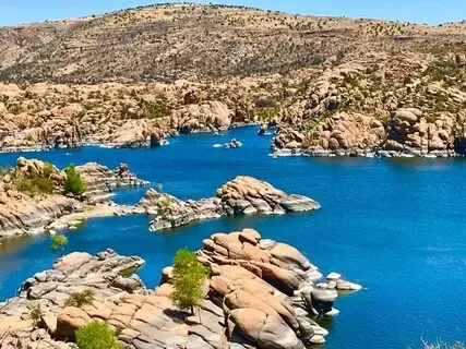 River Meets Lake Visualization