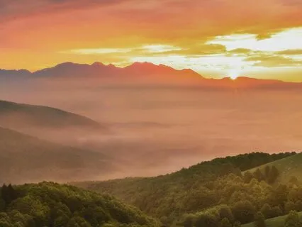 Rolling Hills - Heal And Improve Mood At 338 Hz