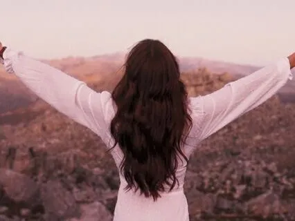 Rooted In Light : New Moon Manifesting