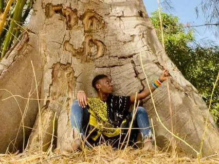 Roots That Receive: A Reciprocity With Earth