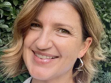 S2E14 Cycle Awareness For Holistic PMDD With Heidi Hogarth