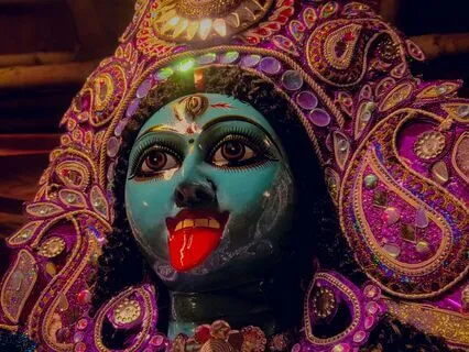 Sacred Dark Feminine Energy: Remove All Blocks