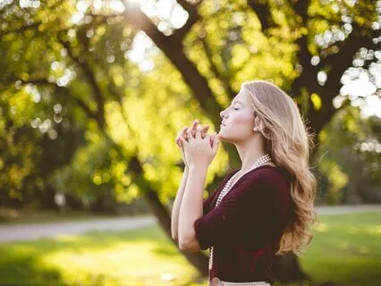 Sacred Vessel: Daily Blessing For Bodily Wisdom And Wellness