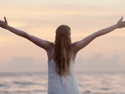 Sat Nam Mantra Chakra Activation Walking Meditation 11-11