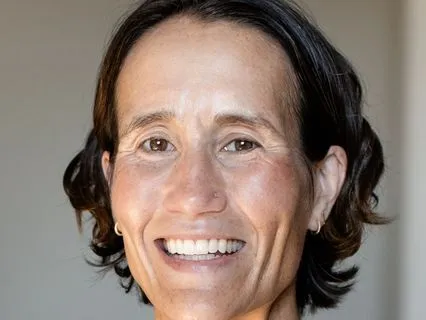 Savoring The Light: A 4-Minute Rest Ritual