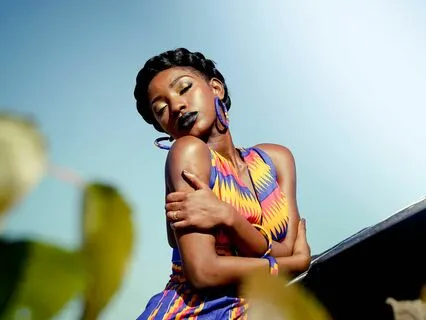 Season 1, Ep. 7: Held