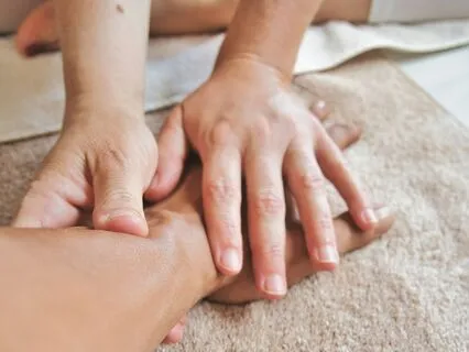 Self Healing With Acupressure