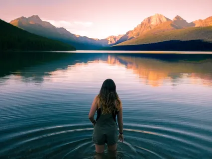 Self-Love Mantra Meditation For Inner Peace & Confidence