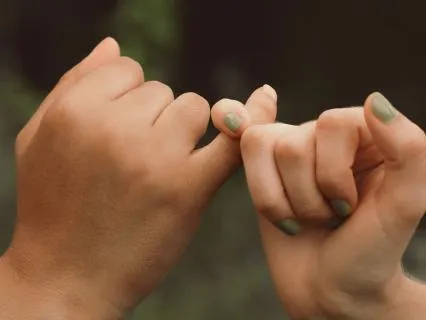 Self-Loyalty In Real Life: 3 Ways To Start Choosing Yourself