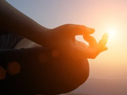 Senses Awakening With Paul Lam-Po-Tang (10 Mins)