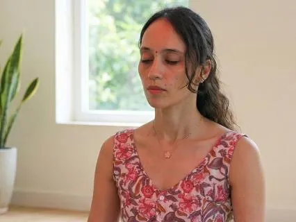 Settle Before You Begin | Meditation For Calm & Presence