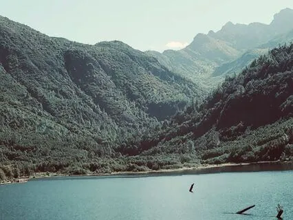 Settling In, Being Okay - (With Soft Gentle Waves)