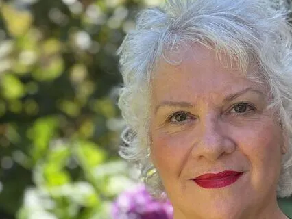 Seven Sacred Steps: A Journey Through The Sacral Chakra