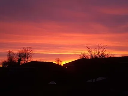 Shadow Work con Ambiente de Piano y Sintetizador