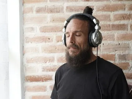 Shifted Reality | Focus Binaural + Abundance Affirmations