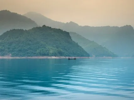 Shifts Through Moments-soothing, Self Empowering, Kindness