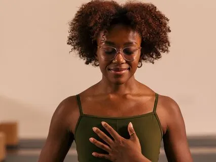 Short Body Scan | Meditation For Presence & Grounding