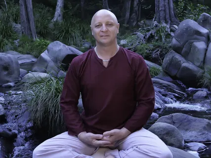 Short Guided Daily Rest & Refresh Meditation