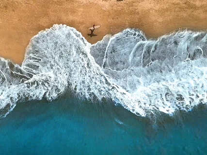 Short Insight Story: The Man Trying To Empty The Ocean With A Tablespoon