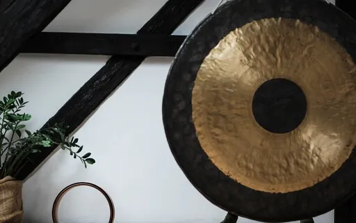 Short Om Chanting Meditation