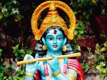 Shri Krishna Mahamantra Chanting For Divine Connection