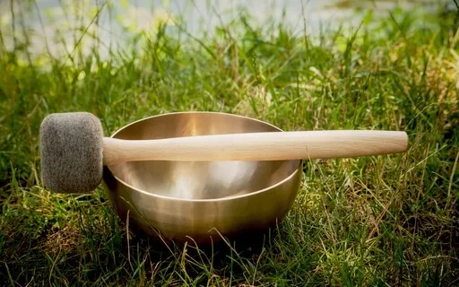 Singing Bowl Timer For Yin Yoga With Birds & Frogs (1-10 Minutes)