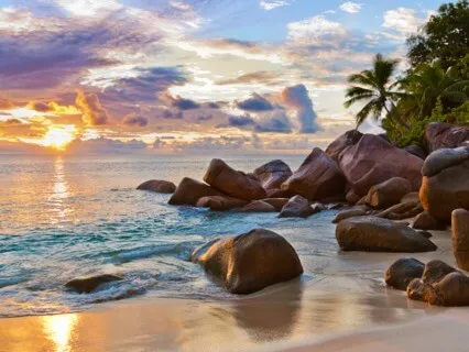 Singing Bowls With Ocean Waves (Longer Version)