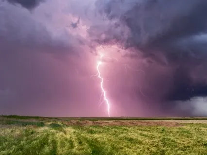 Singing Bowls With Thunderstorm Sounds