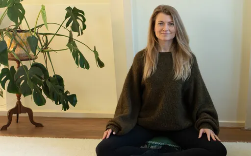 Sitting Meditation - On Breath 2 (MBSR) | 20"