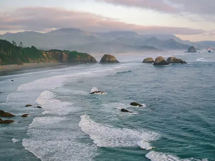 Sleep & Relax: Attract Abundance And Wealth With Binaural Beats (Sound Of Ocean Beach In Oregon)