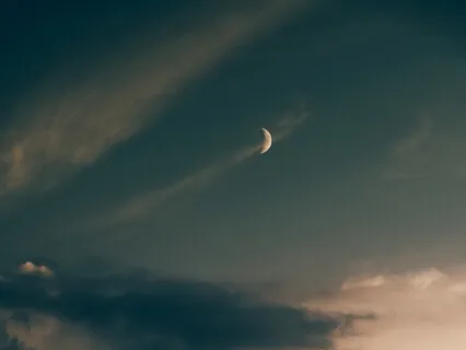 Sleep Deeply By Relaxing Into The Present Moment