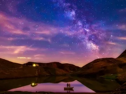 Sleep In Peace, Noticing