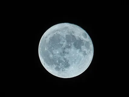 Sleep Music With 4.5Hz Isochronic Tones