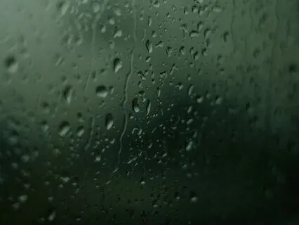 Sleep Soundly: Peaceful Rain & Relaxing Drone