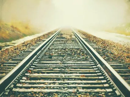 13 The Railway Children - Stephanie Poppins