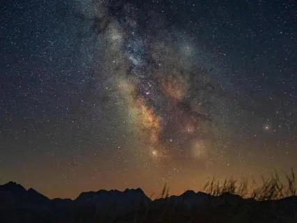 Sleep Subliminal Affirmations: Embracing Deep Calm Within