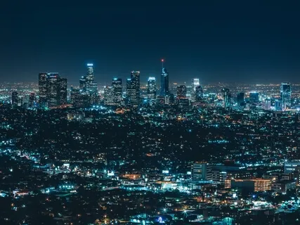 Sleeper In Metropolis: Soothing Ambient Sounds