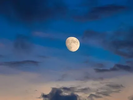 Sleeping Track ( clouds of heaven )