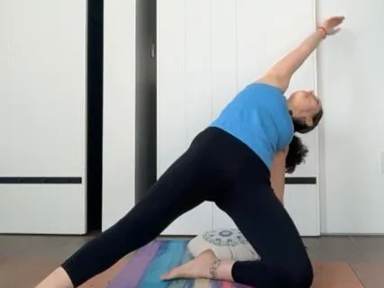 Slow And Gentle: A 25 Minute Flow